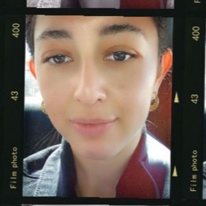 Meet your Posher, Raquel